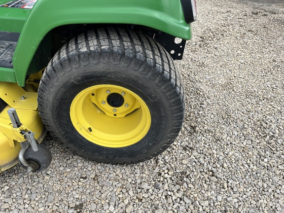 2016 John Deere X730 - Photo15