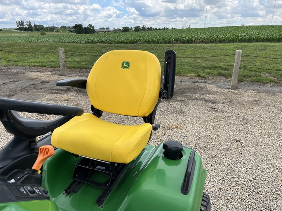 2016 John Deere X730 - Photo20