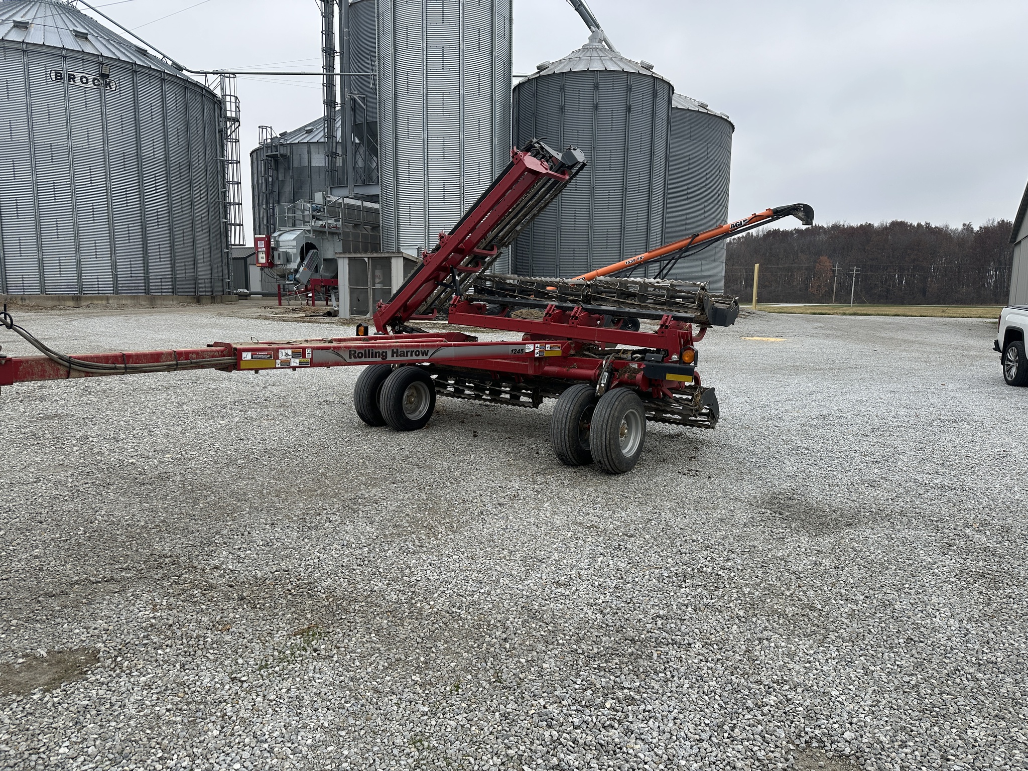 2022 Unverferth 1245 Image 1