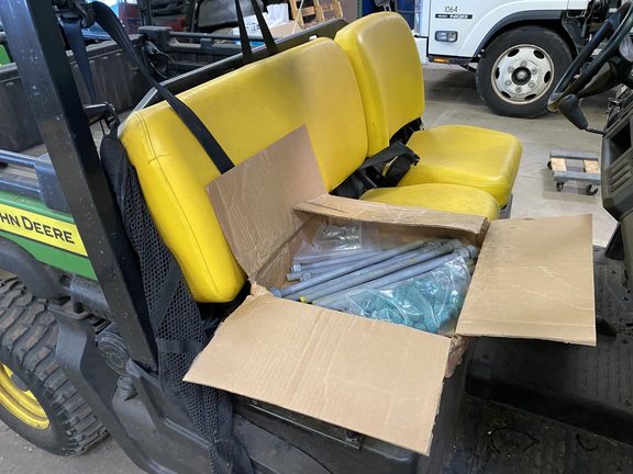 2022 John Deere XUV 835M - Photo2