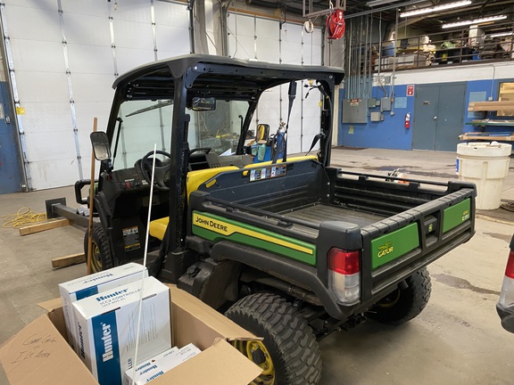 2022 John Deere XUV 835M - Photo7