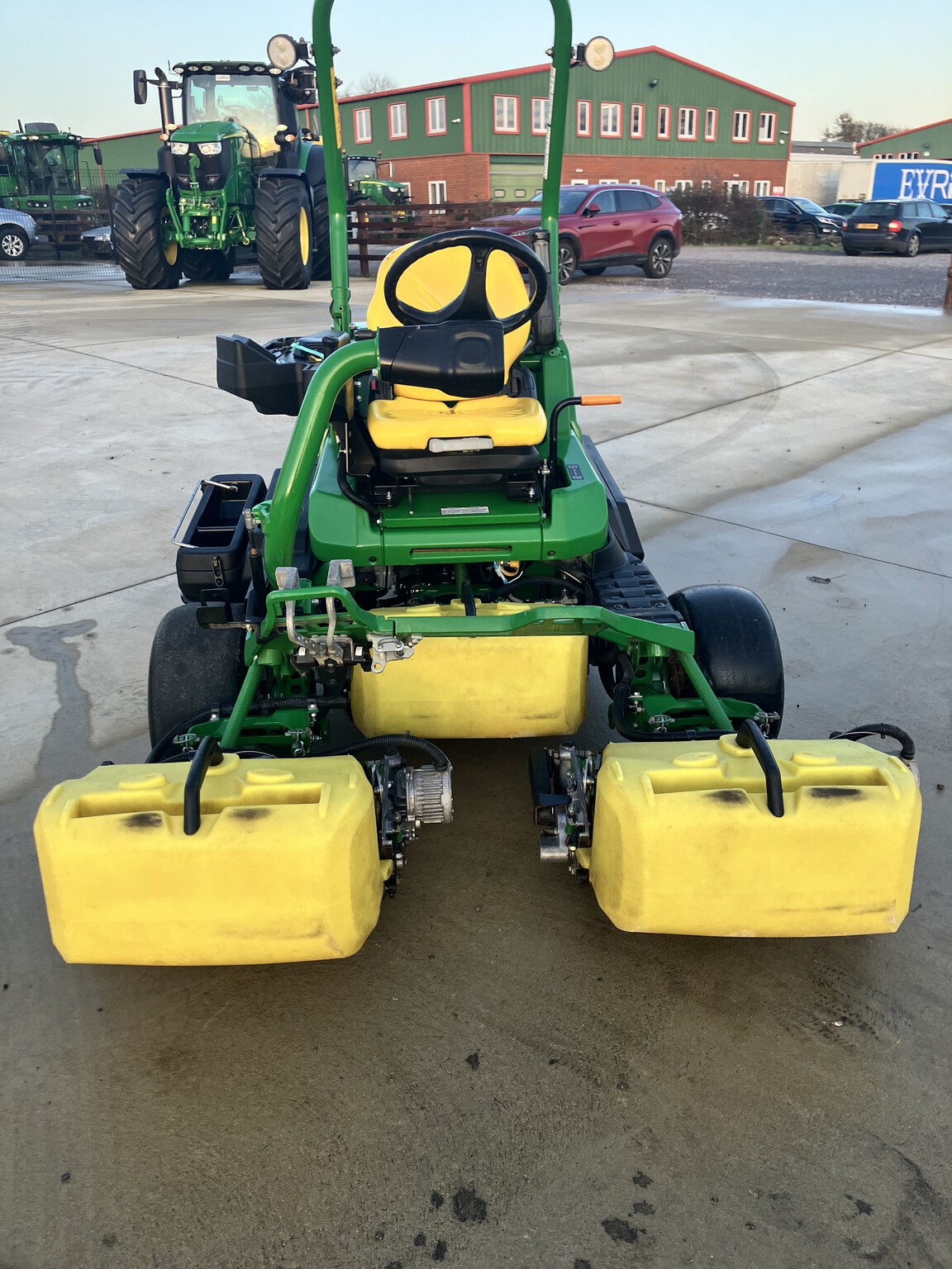 2020 John Deere 2750E