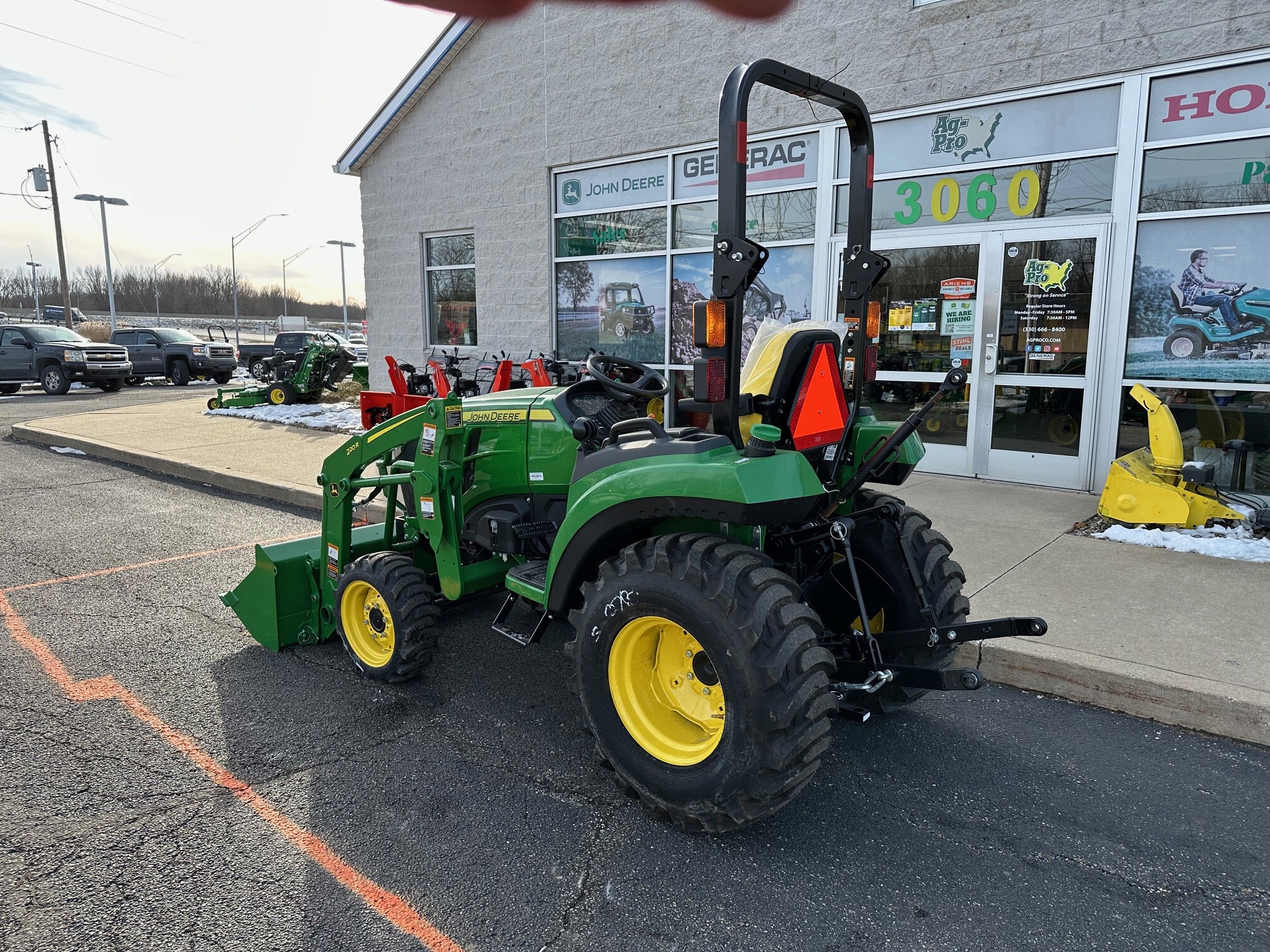 2025 John Deere 2038R Image 3
