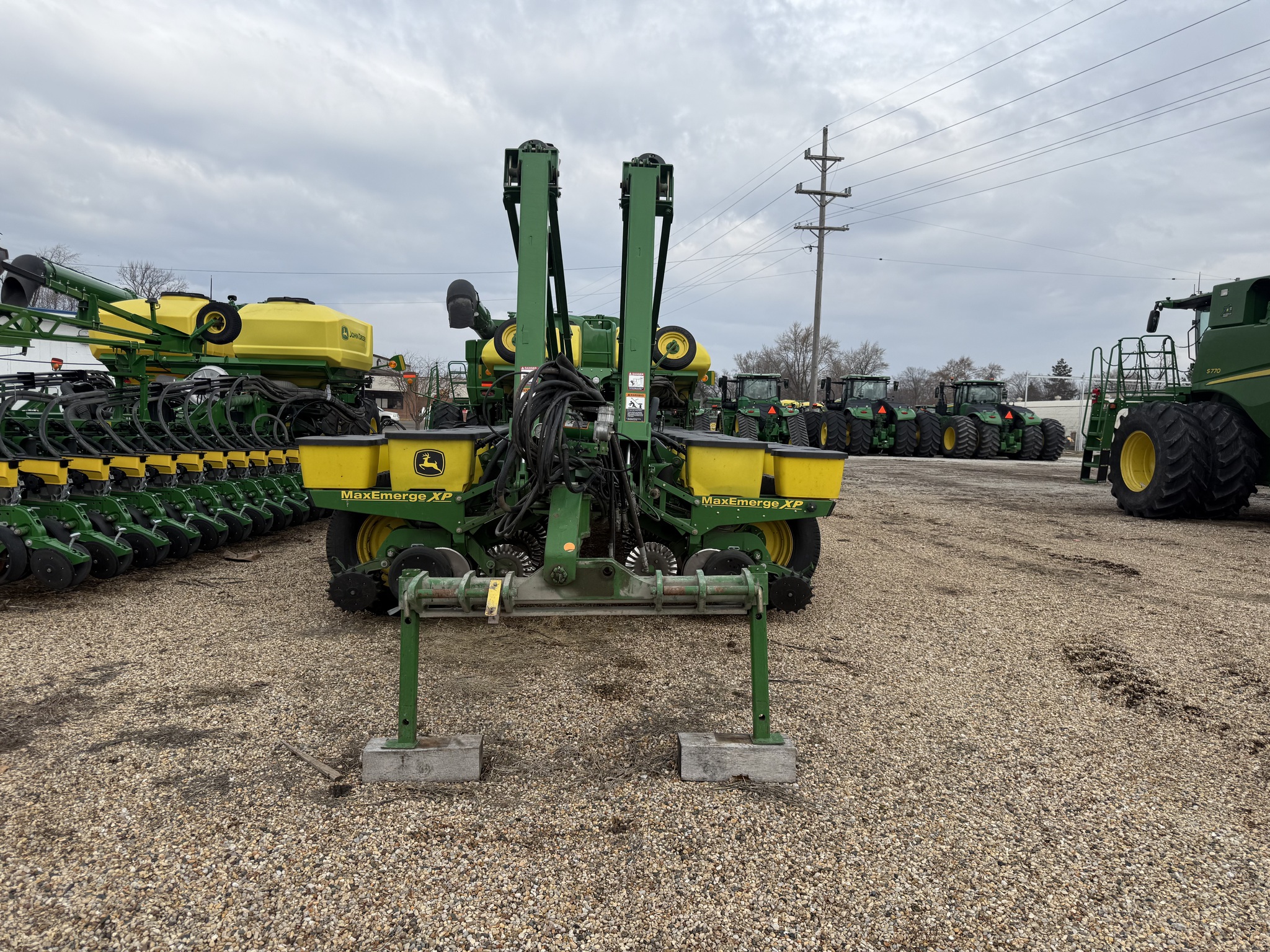  2009 John Deere 1770NT CCS at Heritage Tractor in Pontiac, IL