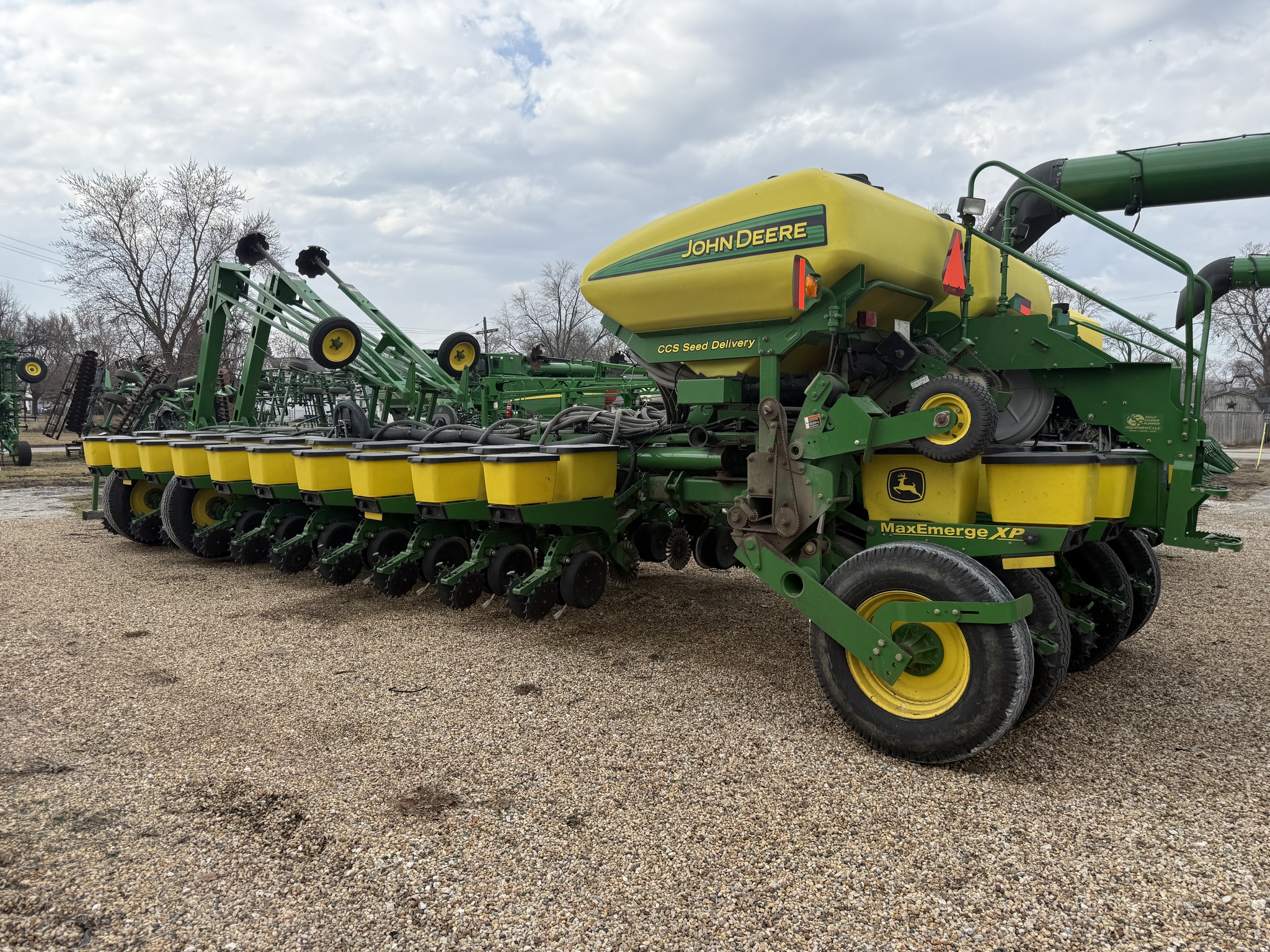  2009 John Deere 1770NT CCS at Heritage Tractor in Pontiac, IL