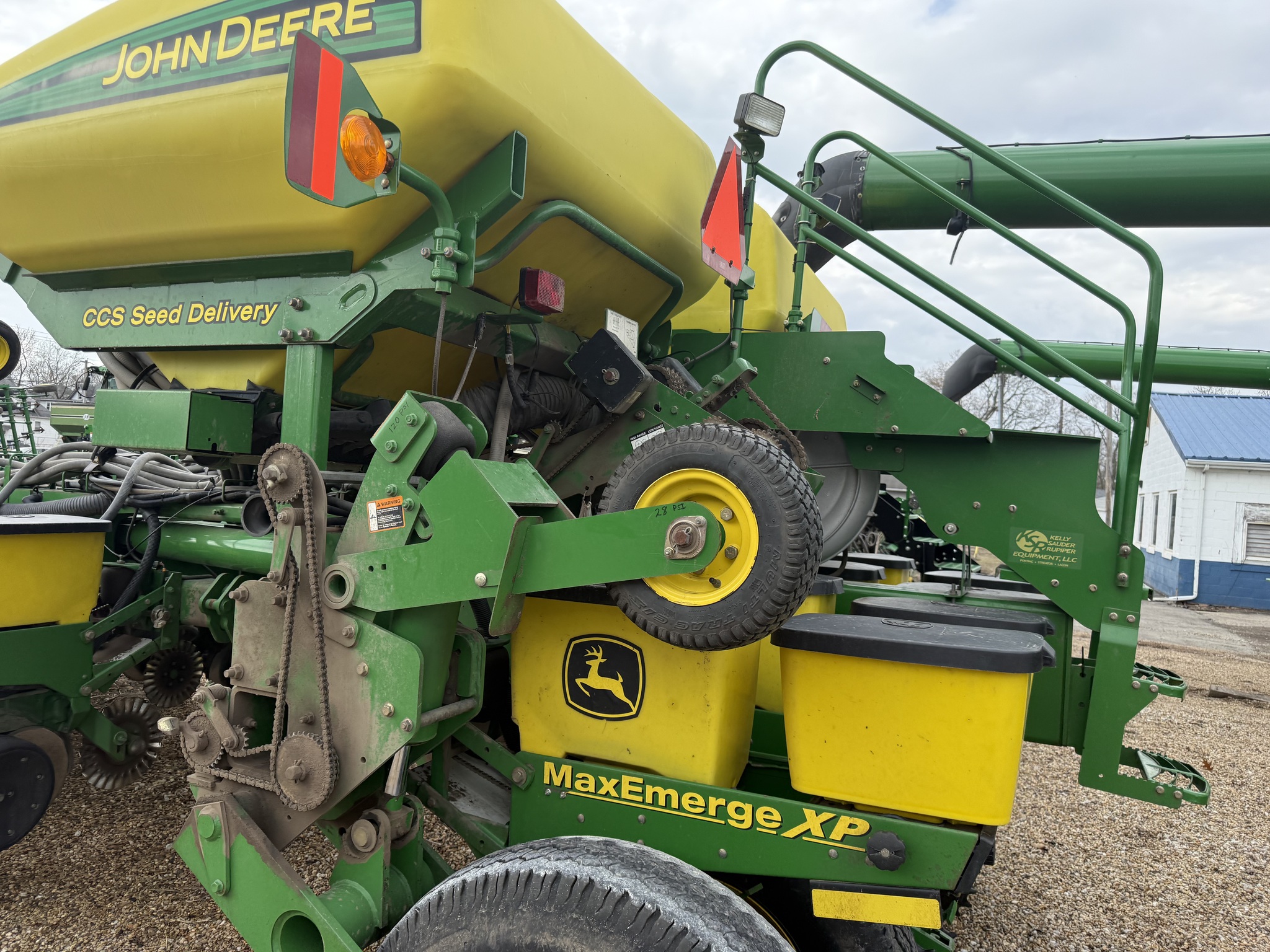  2009 John Deere 1770NT CCS at Heritage Tractor in Pontiac, IL