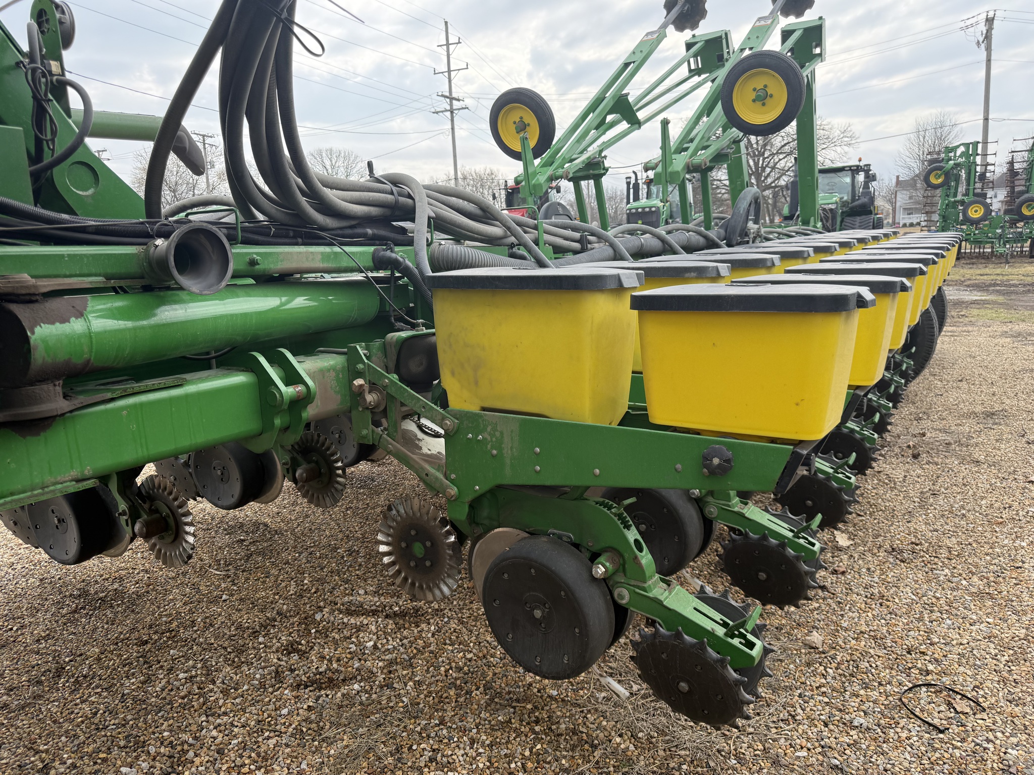  2009 John Deere 1770NT CCS at Heritage Tractor in Pontiac, IL