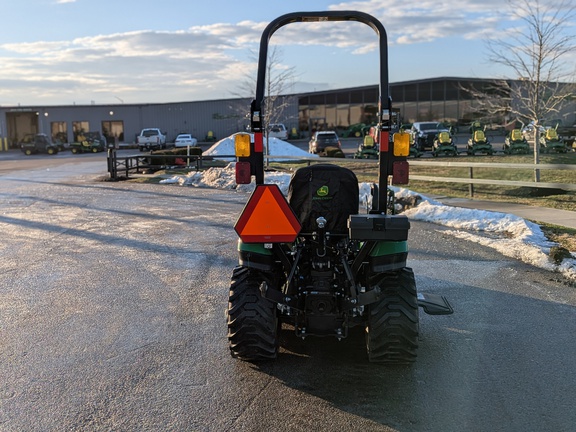 2022 John-Deere 1023E