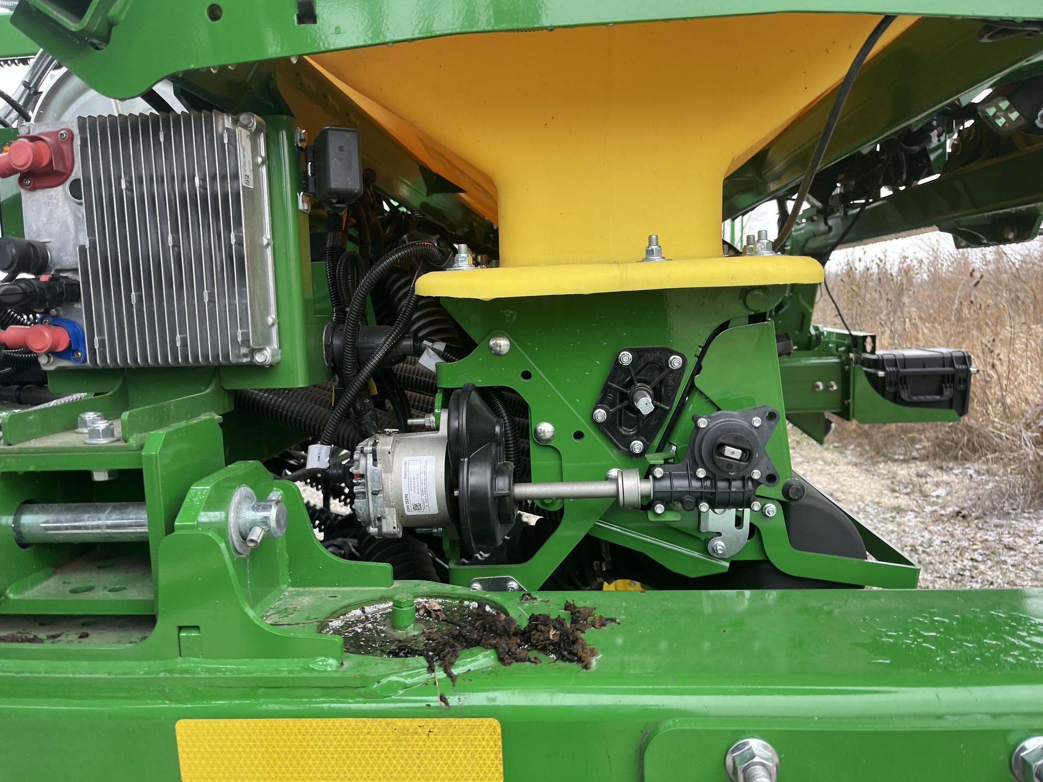 2025 John Deere N530C Image 10