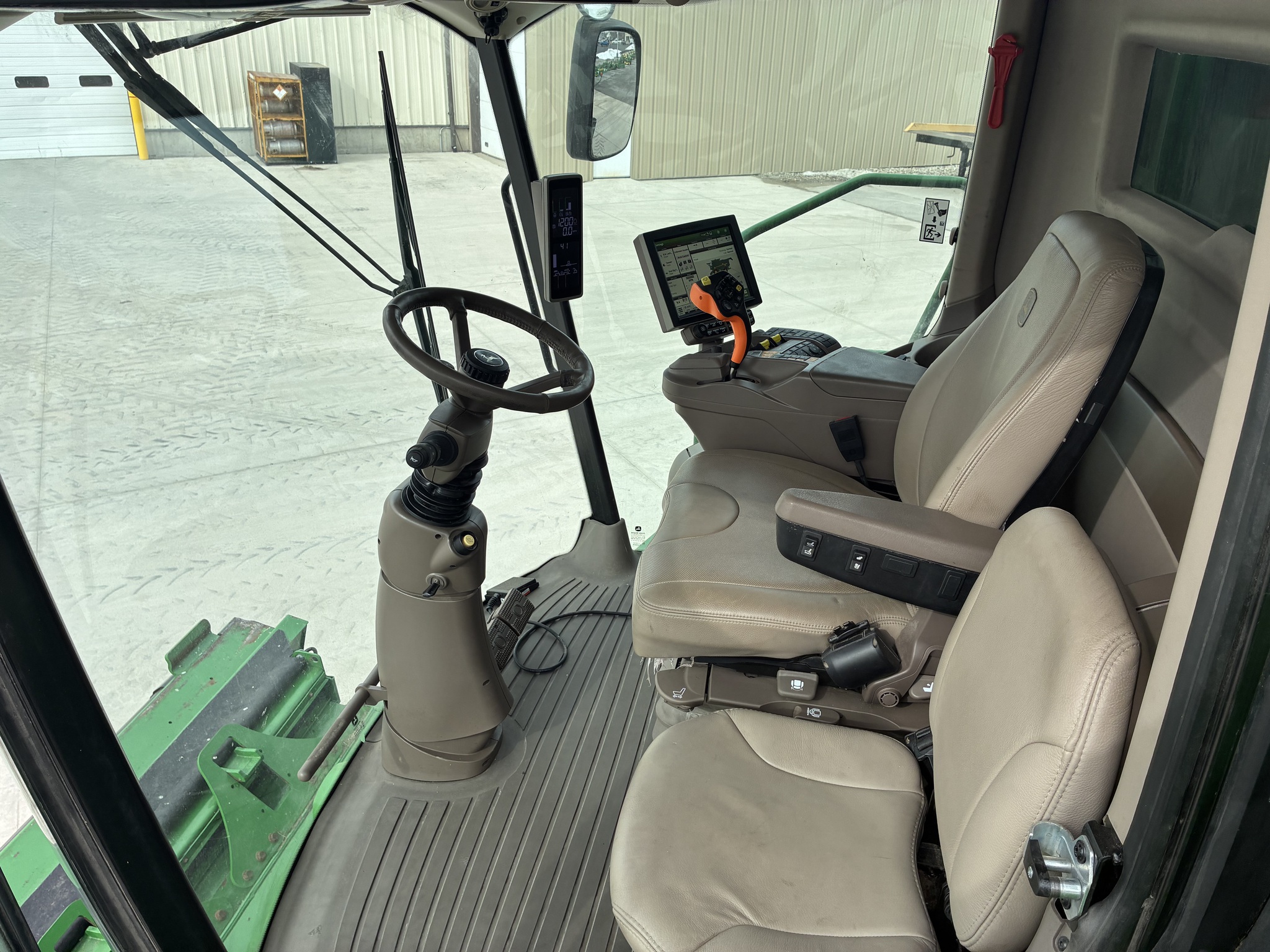 2021 John Deere S780 Image 9