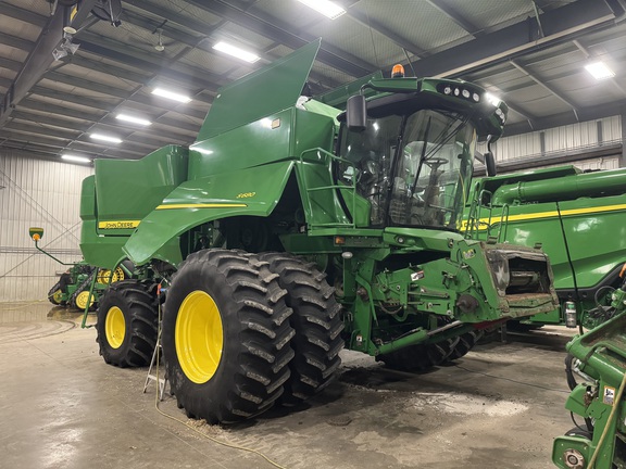  John Deere S680