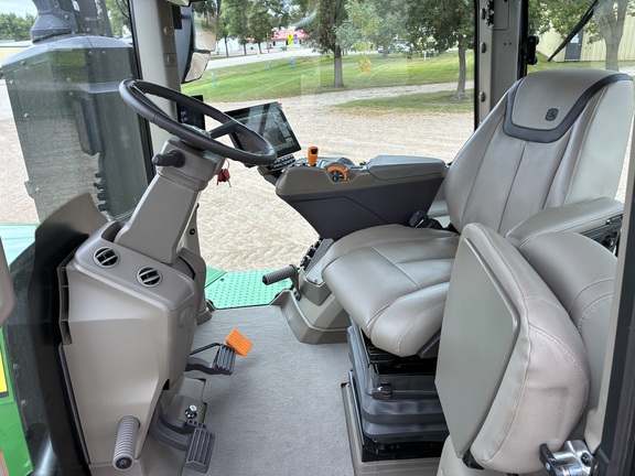 2025 John Deere 9RX 640 - Photo35