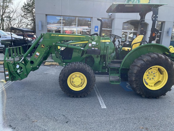 2022 John Deere 5055E-5