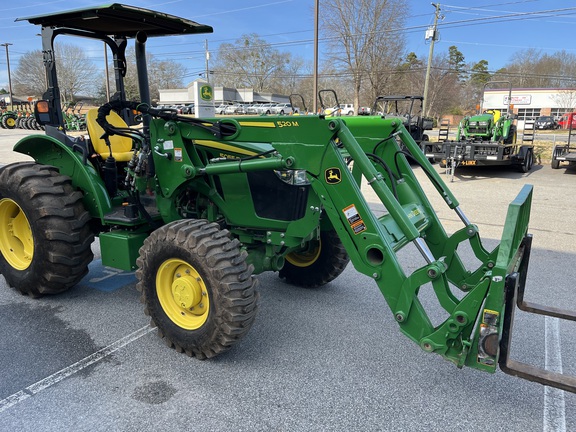 2022 John Deere 5055E