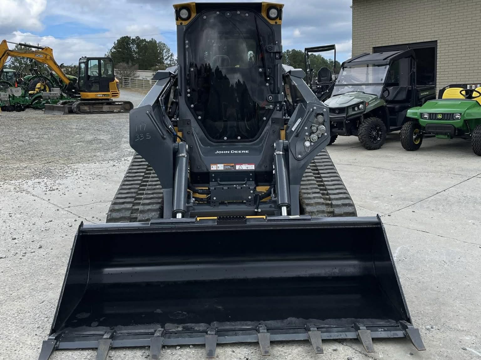 2026 John Deere 335 P Image 6