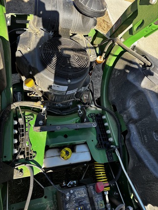 2022 John Deere Z930M - Photo10