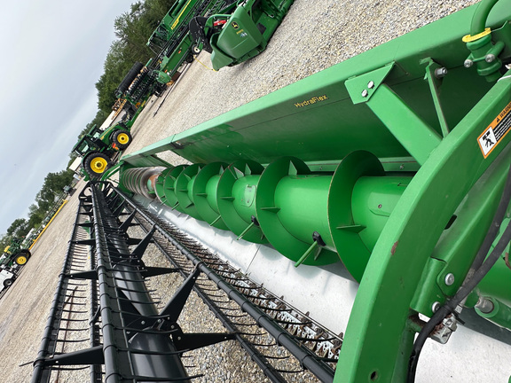 2012 John-Deere 635F