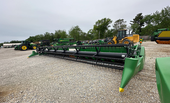 2012 John-Deere 635F