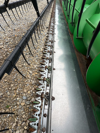 2012 John-Deere 635F