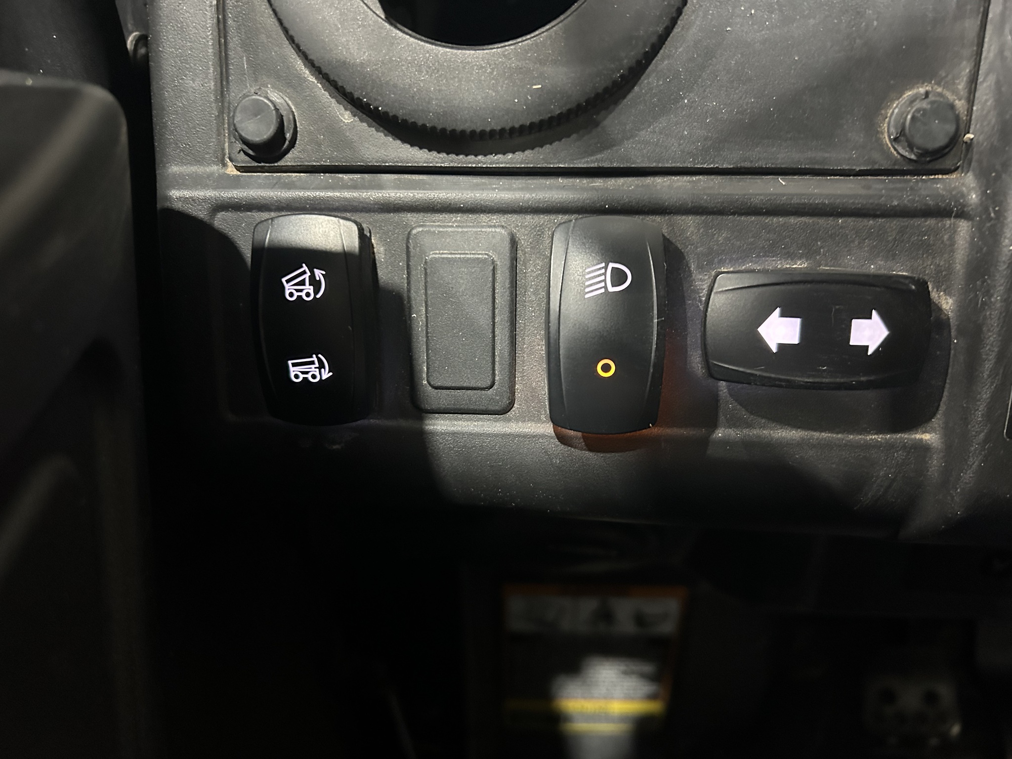 2021 John Deere XUV 835M Image 11