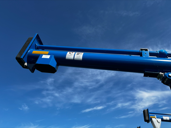 2023 Brandt 837A