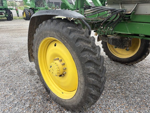 Photo of 2023 John Deere 412R