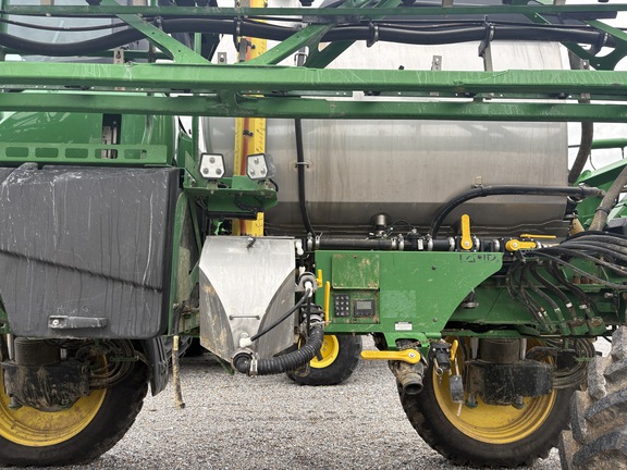 Photo of 2023 John Deere 412R