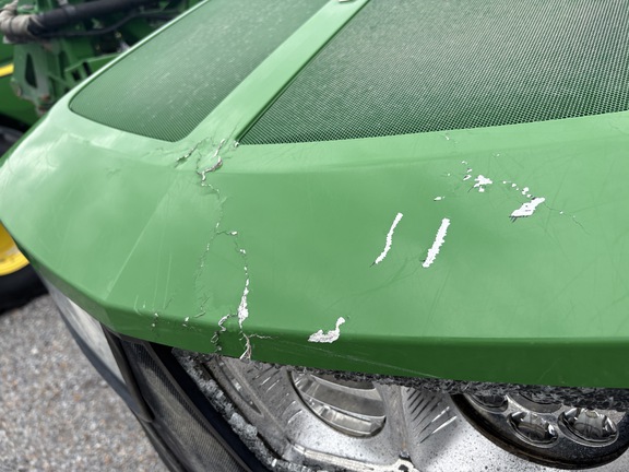 Photo of 2023 John Deere 412R