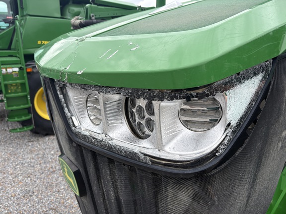 Photo of 2023 John Deere 412R