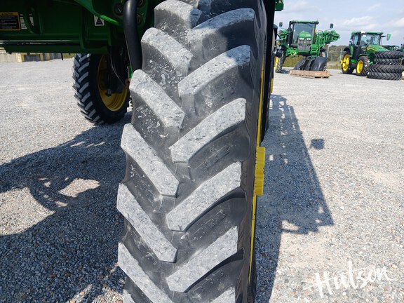 Photo of 2023 John Deere 412R