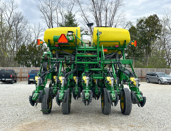 2013 John-Deere 1790