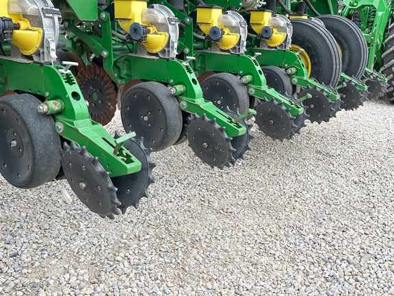 2013 John-Deere 1790