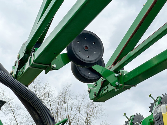 2013 John-Deere 1790