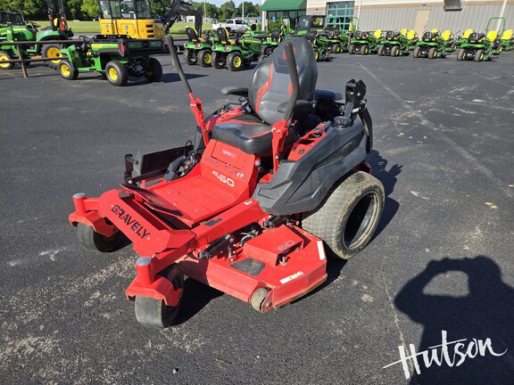 Photo of 2021 Gravely Pro-Turn 660