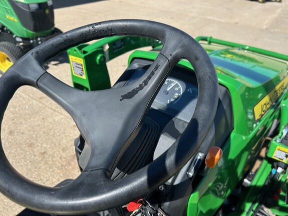 2024 John Deere 1025R (6th thumbnail)