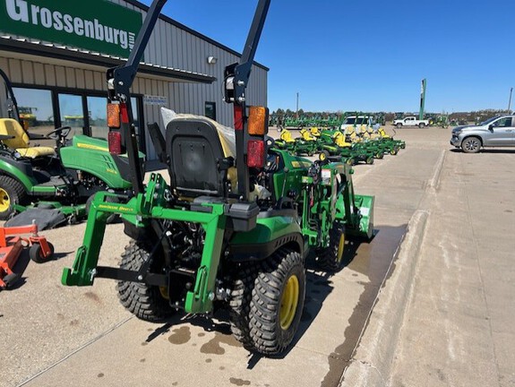 2024 John Deere 1025R (11th thumbnail)