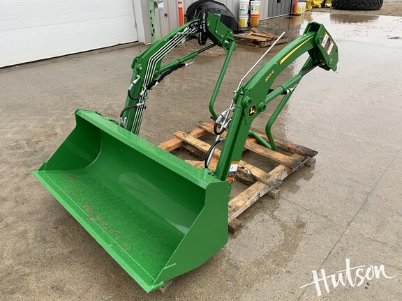 Photo of 2026 John Deere 120R