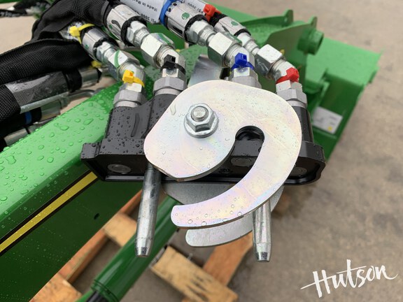 Photo of 2026 John Deere 120R