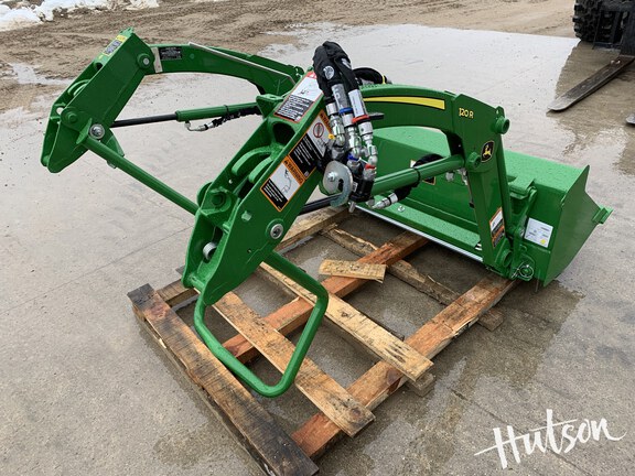 Photo of 2026 John Deere 120R