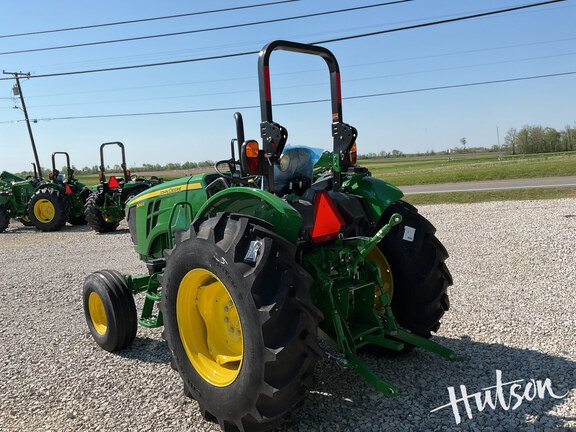 Photo of 2025 John Deere 5060E