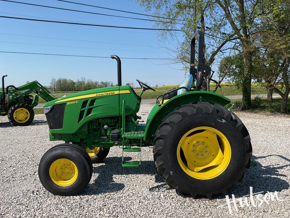 Photo of 2025 John Deere 5060E