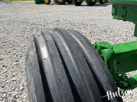 Photo of 2025 John Deere 5060E