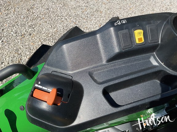 Photo of 2025 John Deere 5060E