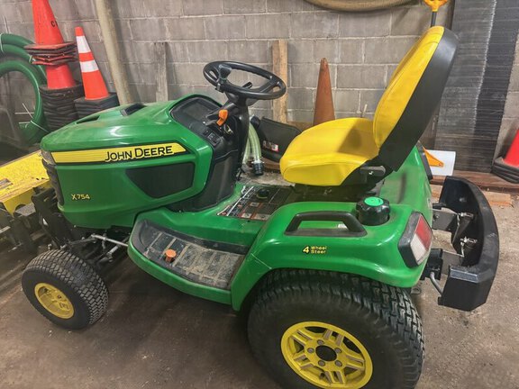 2022 John Deere X754 - Photo2