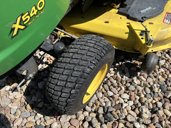 2013 John Deere X540 - Photo10