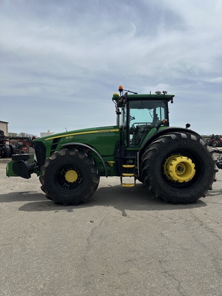  John Deere 8130