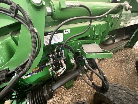 Photo of 2021 John Deere C12F