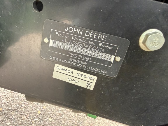 2019 John Deere 1025R - Photo19