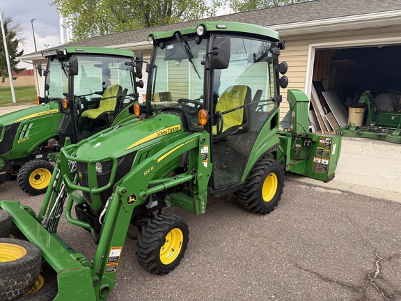  John Deere 1025R