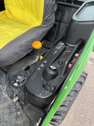 2019 John Deere 1025R - Photo10